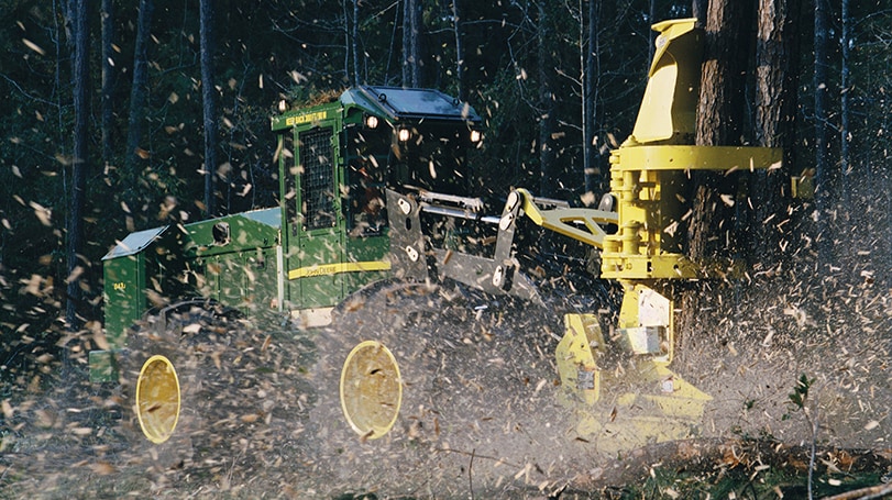 Cabezal de Tala FD22B en el campo