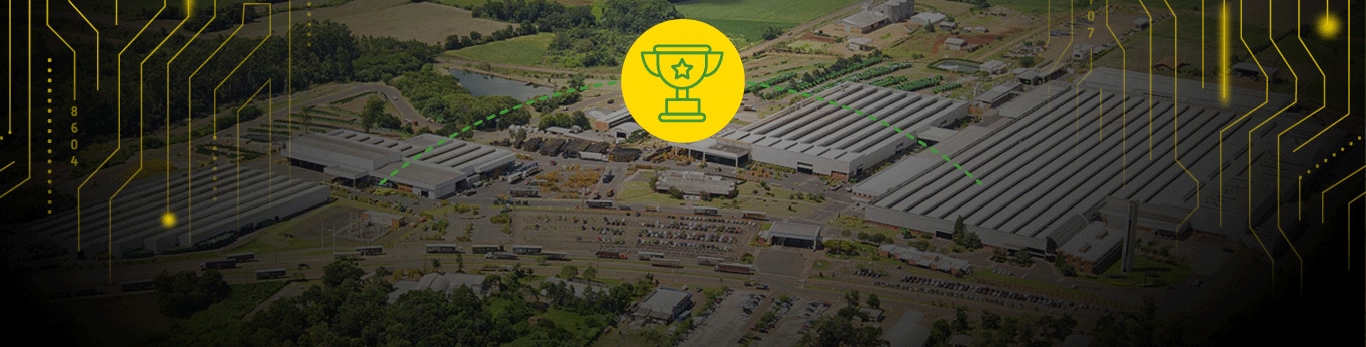 La fábrica de cosechadoras de John Deere en Brasil, el premio del desafío.