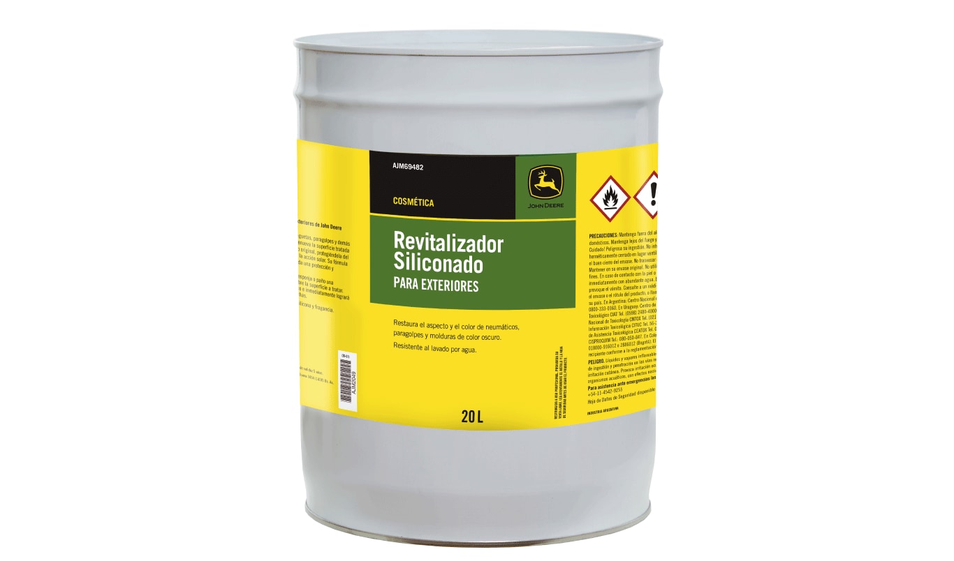 Producto Revitalizador siliconado sobre fondo blanco.