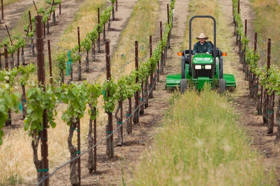 Desmalezadora MX7 en campo.