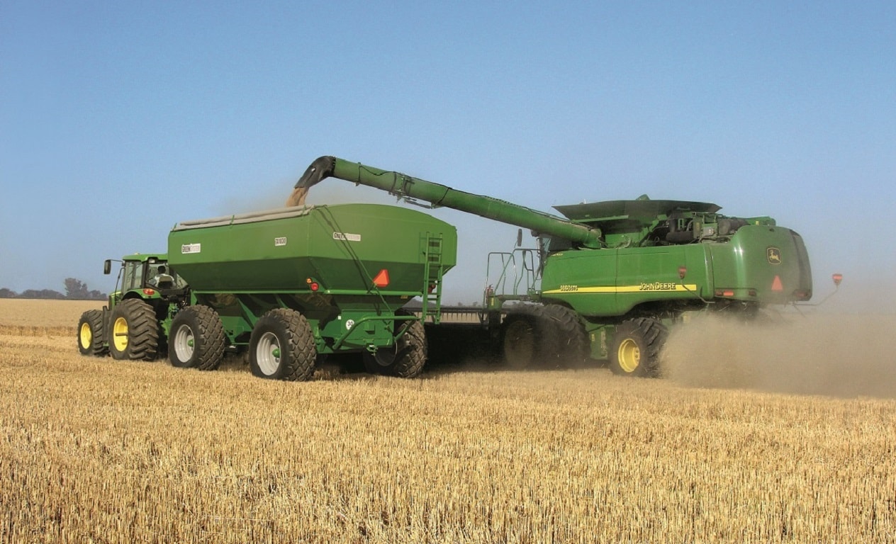 Tolva autodescargable GreenSystem TA1030: Ágil y compacta.