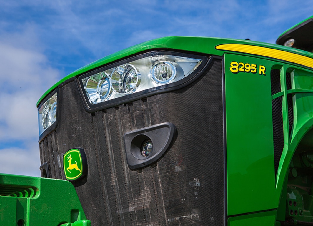 Los tractores de la serie 8R son ideales para una máxima eficiencia operativa.